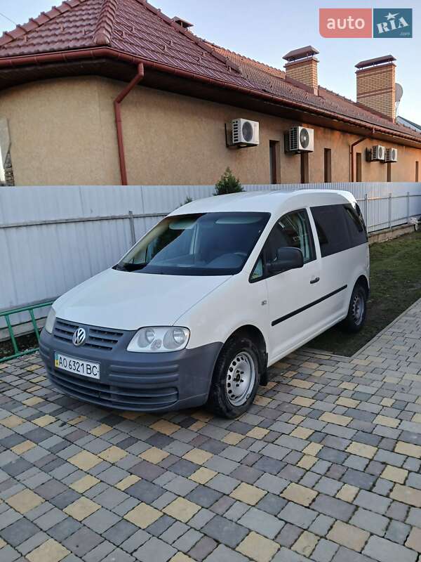Минивэн Volkswagen Caddy 2007 в Ужгороде