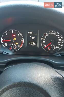 Грузовой фургон Volkswagen Caddy 2015 в 