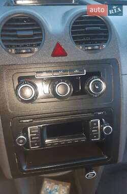 Грузовой фургон Volkswagen Caddy 2015 в 