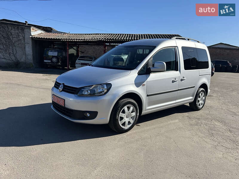 Volkswagen Caddy 2011