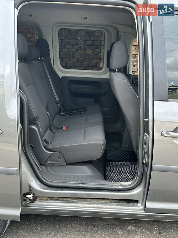 Минивэн Volkswagen Caddy 2015 в Заречье