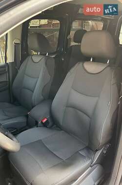 Минивэн Volkswagen Caddy 2016 в 