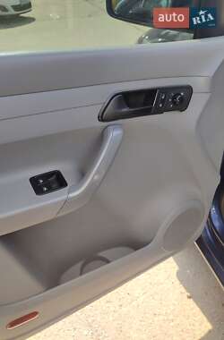 Мінівен Volkswagen Caddy 2008 в 