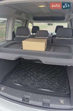 Минивэн Volkswagen Caddy 2012 в 