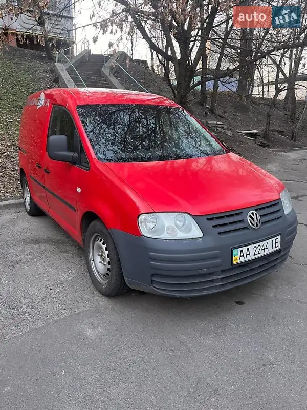 Вантажний фургон Volkswagen Caddy 2005 в 