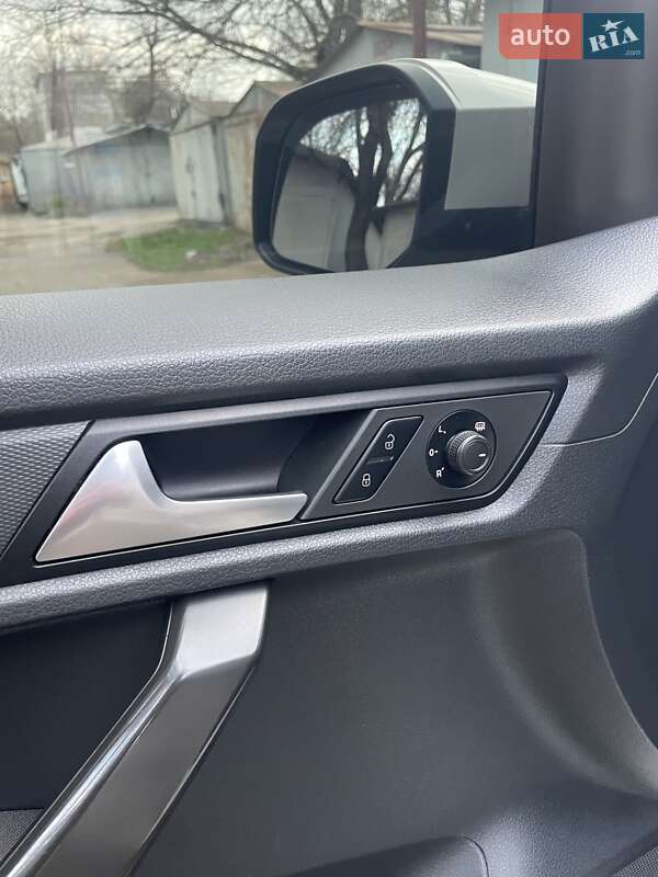 Мінівен Volkswagen Caddy 2016 в Одесі