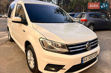 Минивэн Volkswagen Caddy 2016 в 