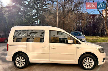Минивэн Volkswagen Caddy 2016 в 