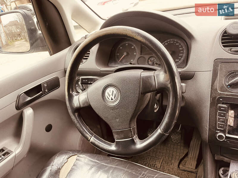 Минивэн Volkswagen Caddy 2006 в Шпитьках