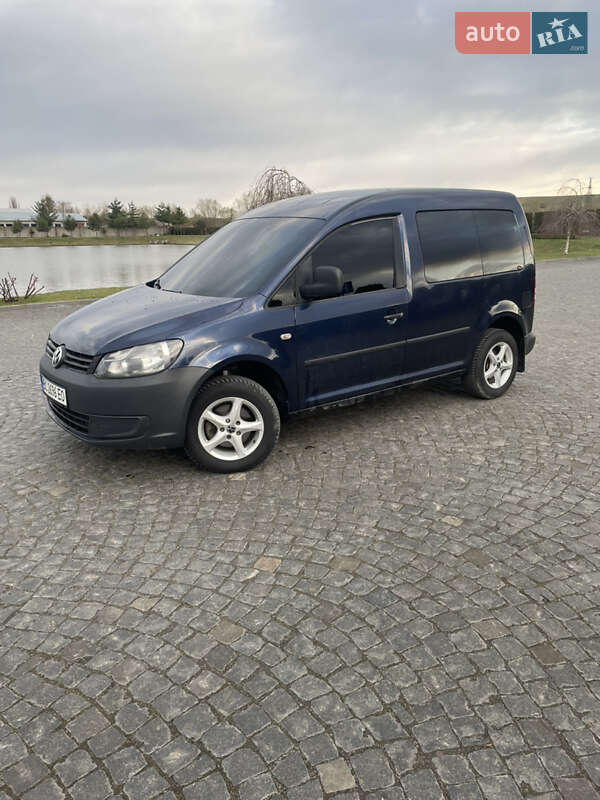 Минивэн Volkswagen Caddy 2012 в Львове