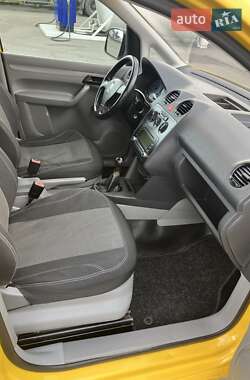 Минивэн Volkswagen Caddy 2006 в 