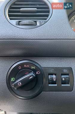 Минивэн Volkswagen Caddy 2010 в 
