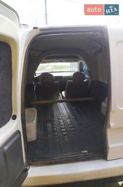 Пікап Volkswagen Caddy 2003 в 
