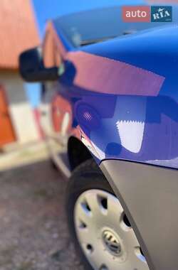 Минивэн Volkswagen Caddy 2010 в 
