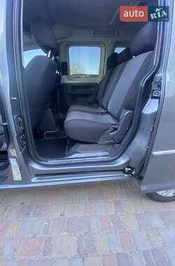 Минивэн Volkswagen Caddy 2015 в 
