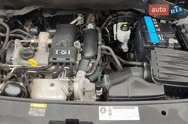Вантажний фургон Volkswagen Caddy 2013 в 