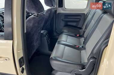 Минивэн Volkswagen Caddy 2015 в 