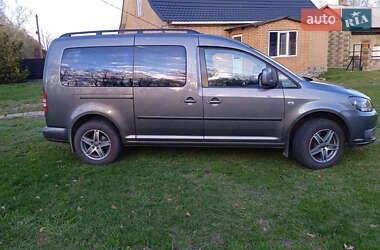 Мінівен Volkswagen Caddy 2010 в 