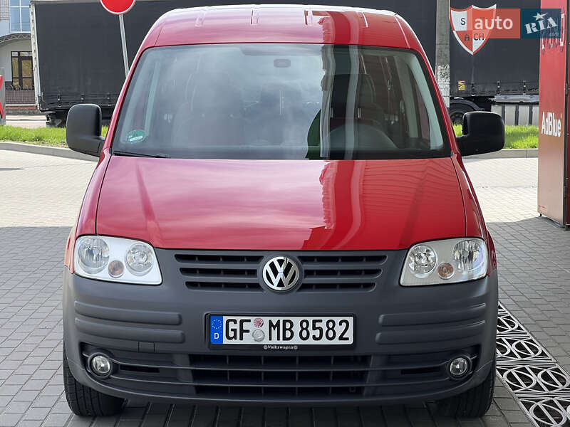 Минивэн Volkswagen Caddy 2010 в Житомире