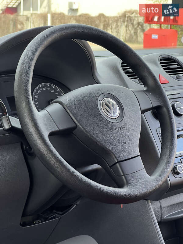 Минивэн Volkswagen Caddy 2010 в Житомире