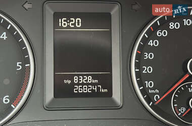 Минивэн Volkswagen Caddy 2011 в 