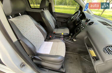 Грузовой фургон Volkswagen Caddy 2011 в 