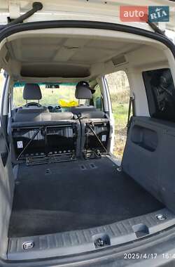 Мінівен Volkswagen Caddy 2010 в 