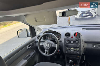 Мінівен Volkswagen Caddy 2013 в 