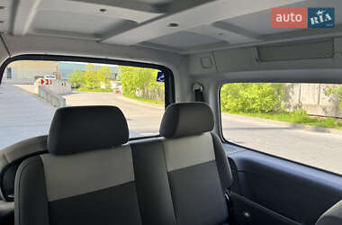Мінівен Volkswagen Caddy 2013 в 