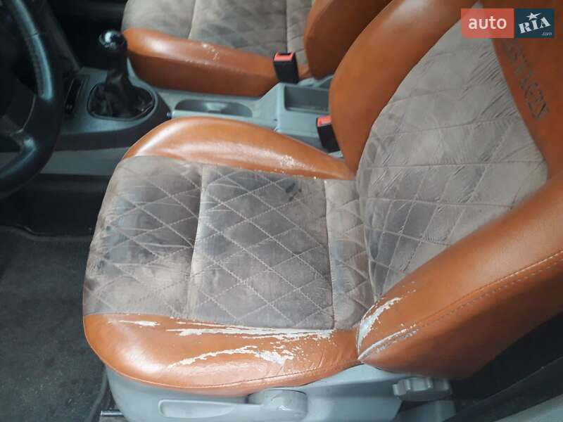 Минивэн Volkswagen Caddy 2010 в Житомире