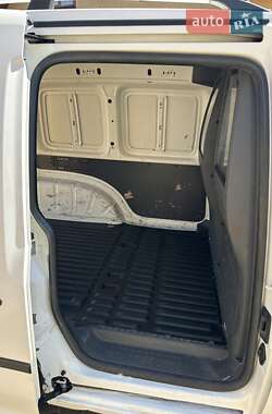 Вантажний фургон Volkswagen Caddy 2012 в 
