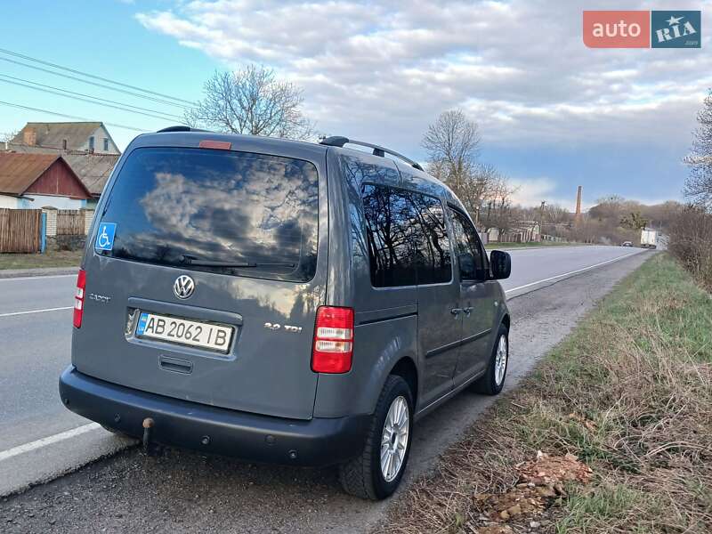 Минивэн Volkswagen Caddy 2011 в Виннице