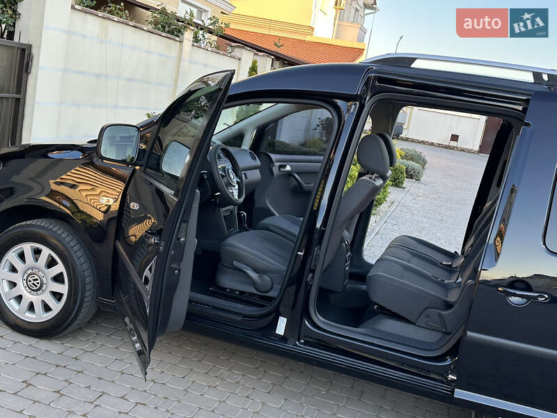Мінівен Volkswagen Caddy 2012 в Одесі