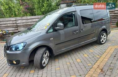 Минивэн Volkswagen Caddy 2011 в 