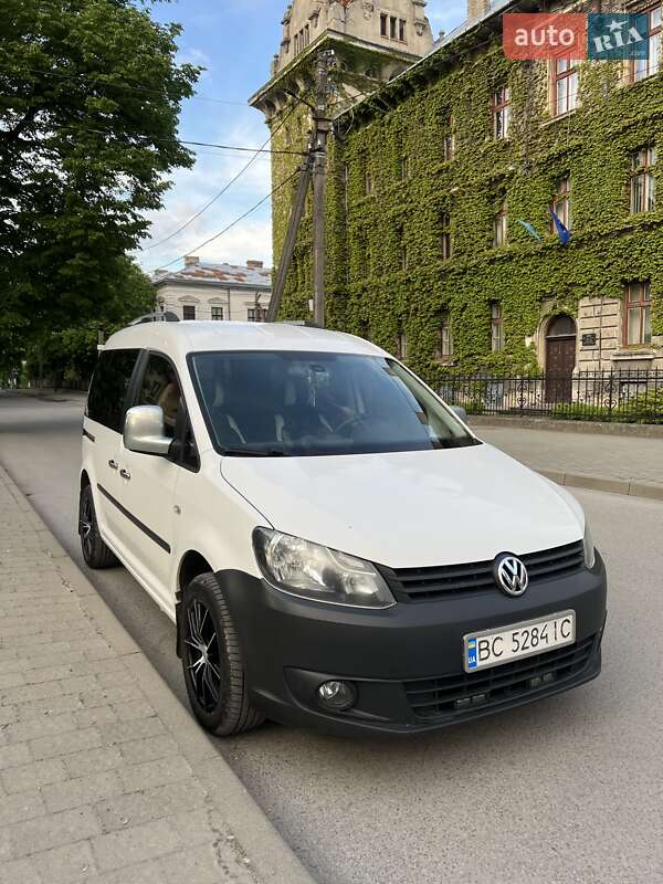 Volkswagen Caddy 2011