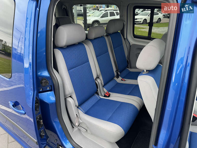 Мінівен Volkswagen Caddy 2010 в Мукачевому