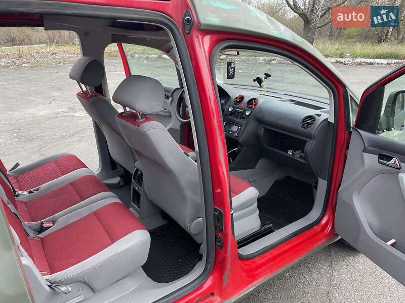 Мінівен Volkswagen Caddy 2006 в Києві