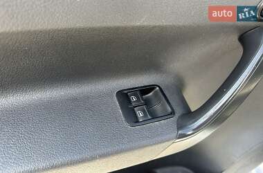 Грузопассажирский фургон Volkswagen Caddy 2013 в 