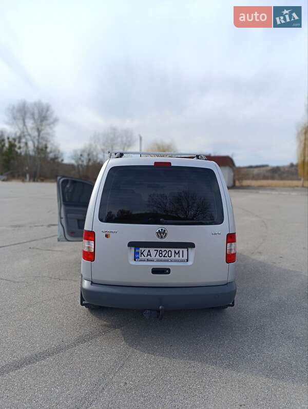 Мінівен Volkswagen Caddy 2009 в Києві