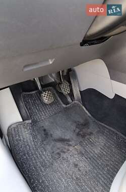 Минивэн Volkswagen Caddy 2009 в 