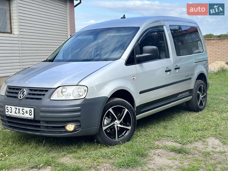 Минивэн Volkswagen Caddy 2007 в 