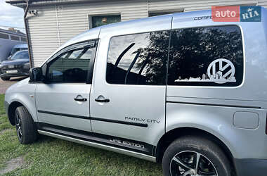 Минивэн Volkswagen Caddy 2007 в 