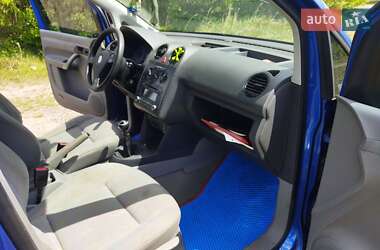Мінівен Volkswagen Caddy 2006 в 