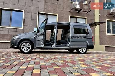 Минивэн Volkswagen Caddy 2011 в Одессе