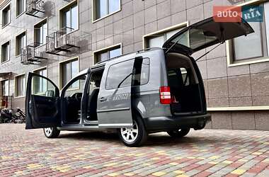 Мінівен Volkswagen Caddy 2011 в 