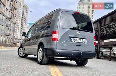 Мінівен Volkswagen Caddy 2011 в 
