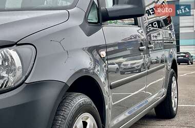 Мінівен Volkswagen Caddy 2011 в 