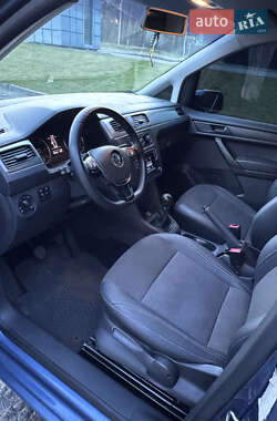 Грузопассажирский фургон Volkswagen Caddy 2015 в 