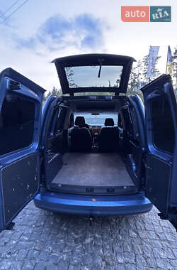 Грузопассажирский фургон Volkswagen Caddy 2015 в 