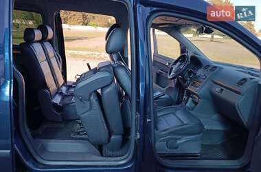 Мінівен Volkswagen Caddy 2011 в 